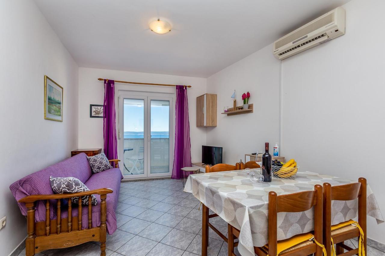 Private Accommodation Stara Baska Ngoại thất bức ảnh