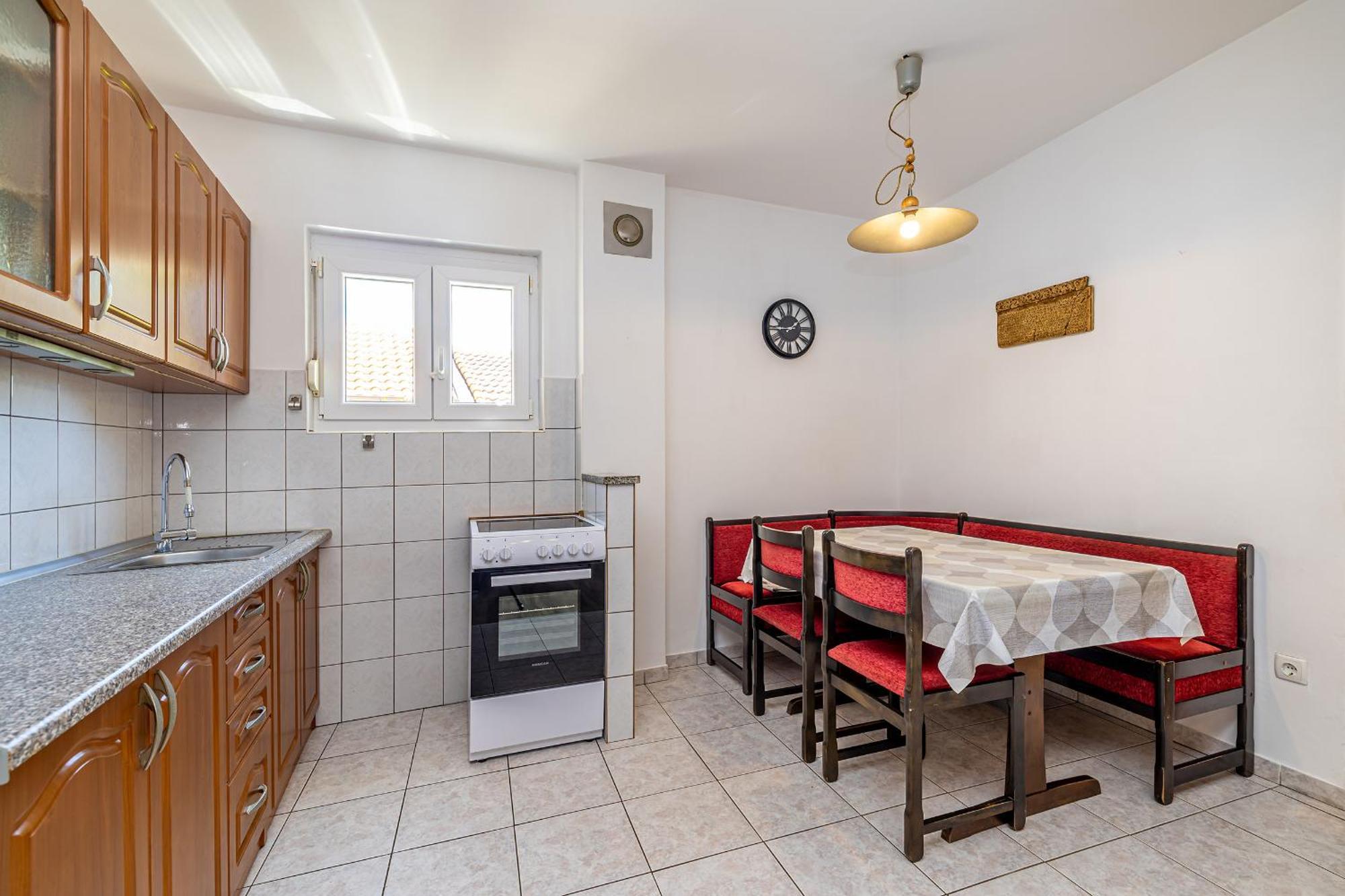 Private Accommodation Stara Baska Ngoại thất bức ảnh